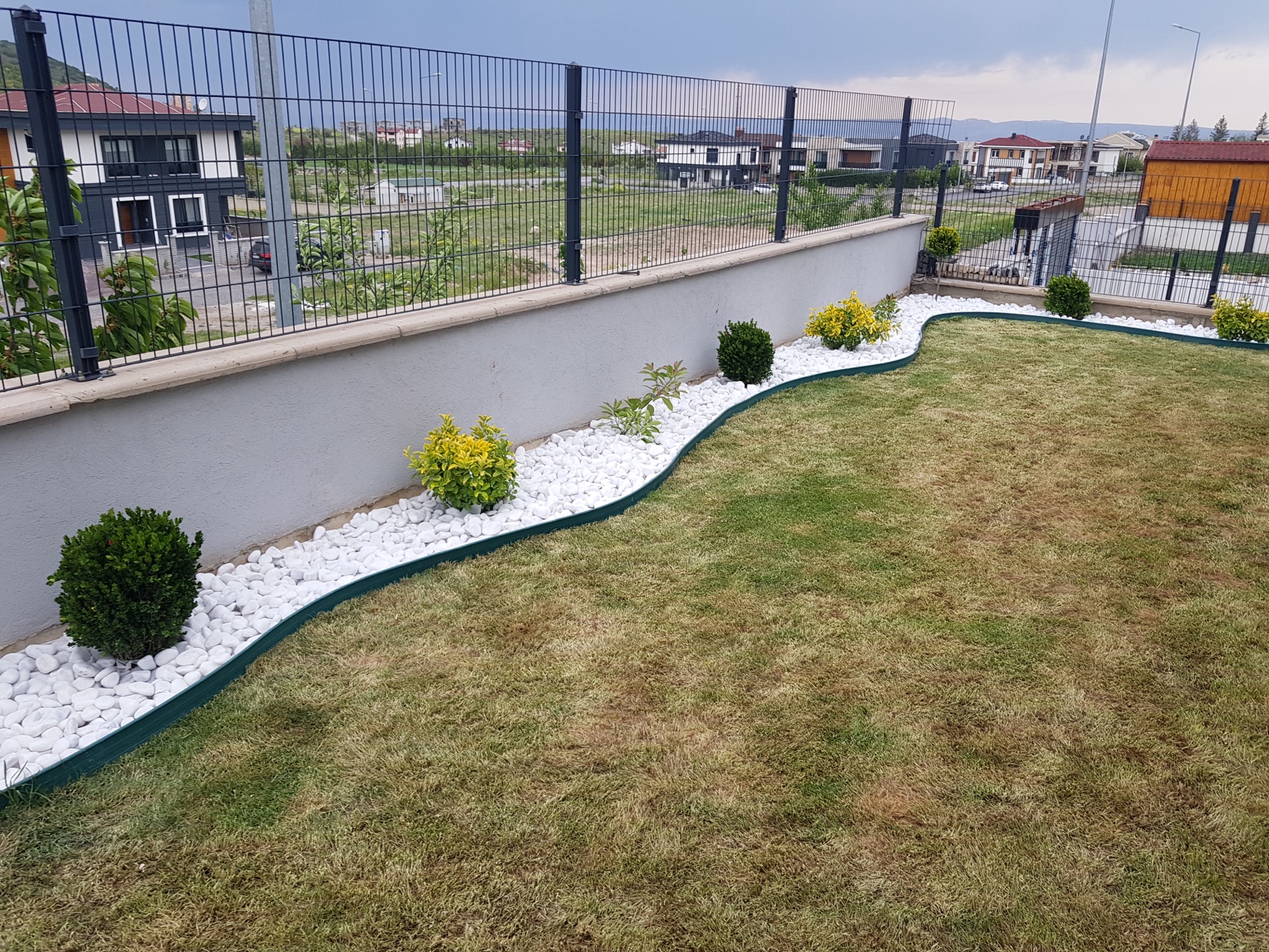 Talas Mah. Küçük Bahçe Peyzaj Uygulaması — fotoğraf 2